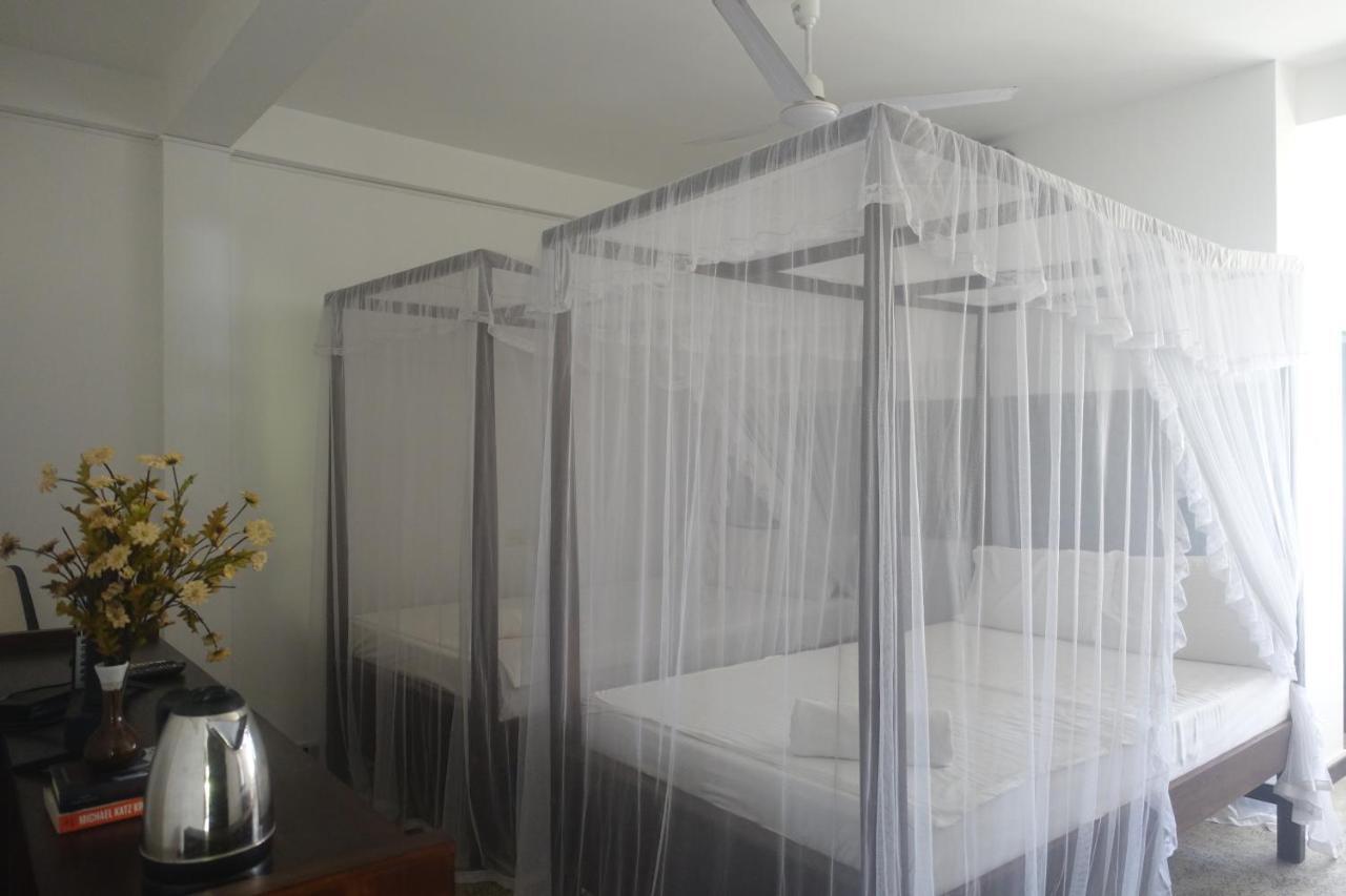 Wh Beach Resort Weligama Exterior photo